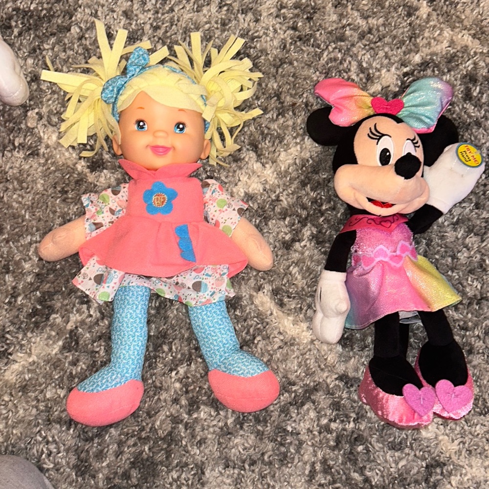 Animated doll lot